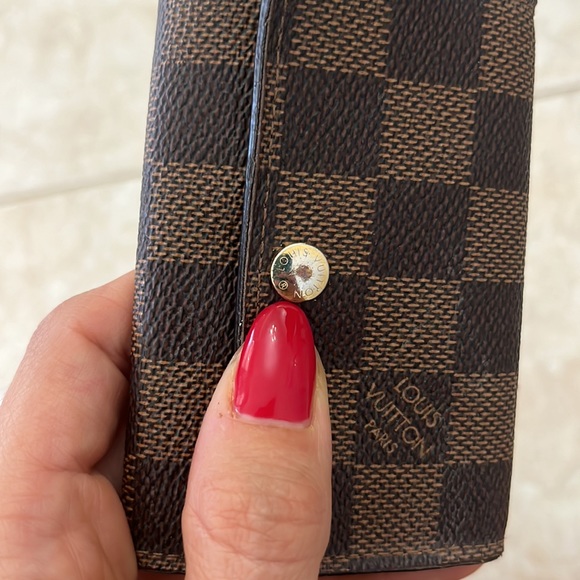 Louis Vuitton Key Holder - Picture 2 of 4